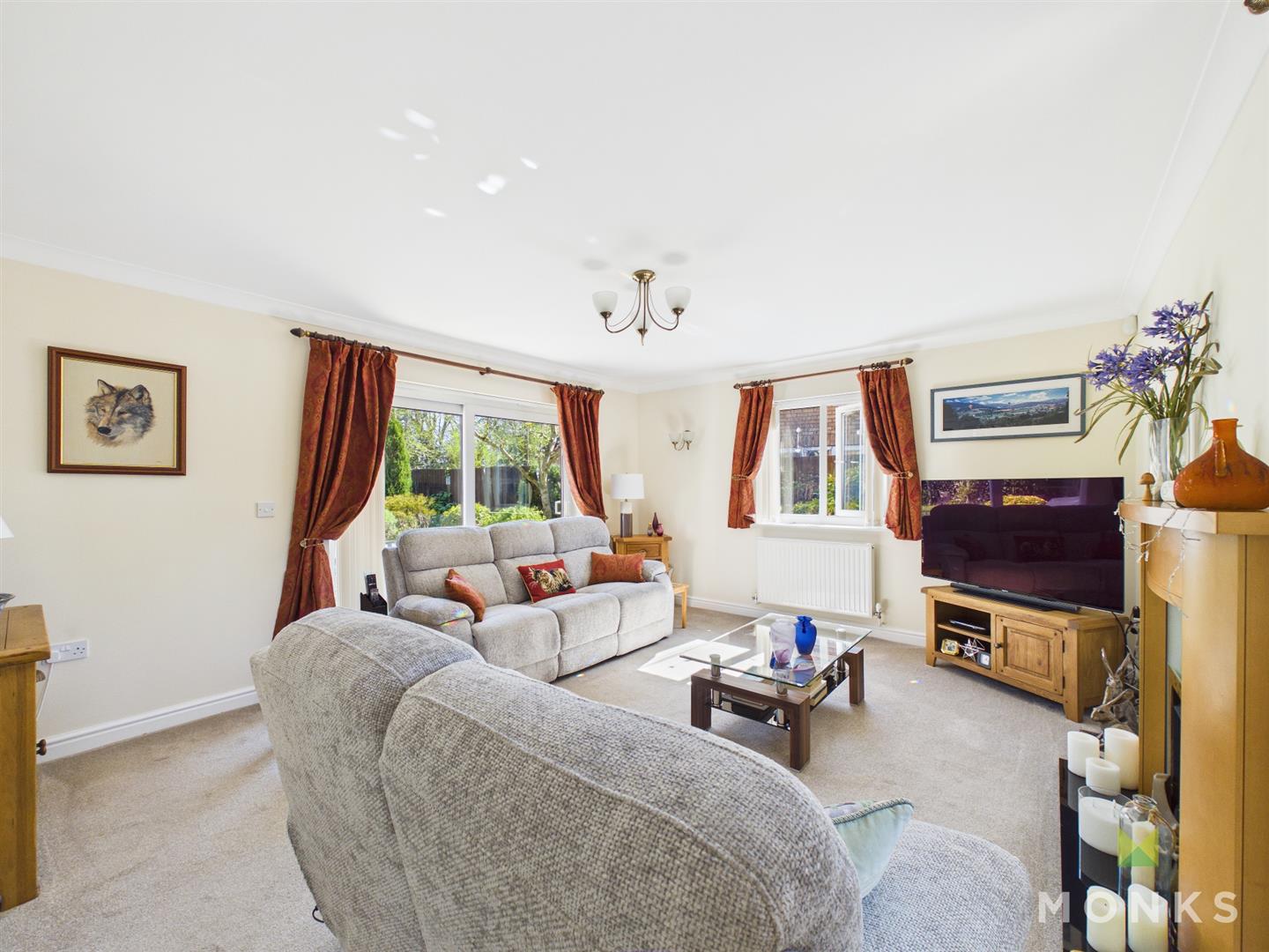 1 Firs Close, Oswestry, SY11 3LT For Sale